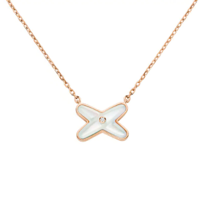 CHAUMET Liens 缘系•一生系列 欢•缘珍珠贝母项链（现时参考价：￥12，900）
