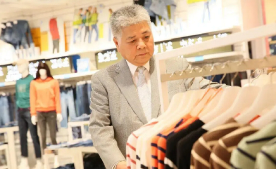 面对企业经营的起伏，杨勋永远选择处变不惊、审时度势