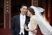 林志玲晒与Akira婚纱照 发文"一起幸福"甜度满分
