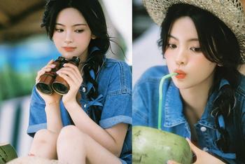 杨超越夏日嘟唇喝椰汁