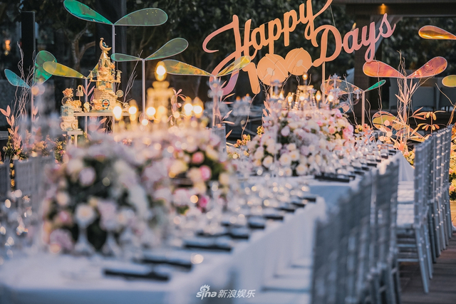 组图：付辛博颖儿女儿百日宴温馨现场公开！一家三口甜蜜同框