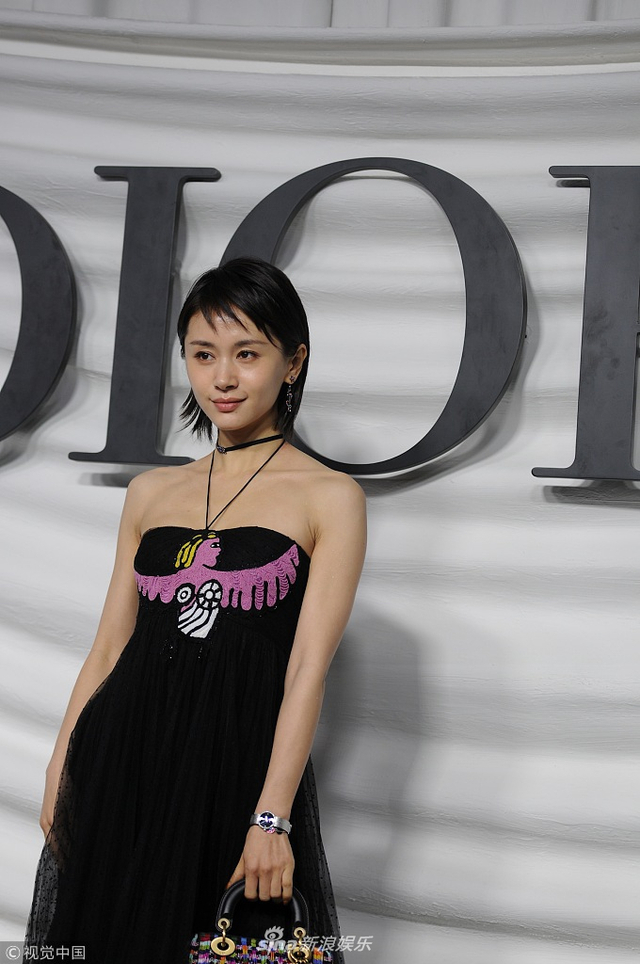 angelababy ,景甜,王子文,王丽坤,杨采钰等明星现身上出席时尚活动