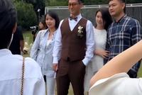 窦骁纪凌尘参加好友婚礼 两人一起给好兄弟当伴郎人气超高