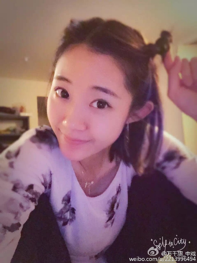 自拍卖萌