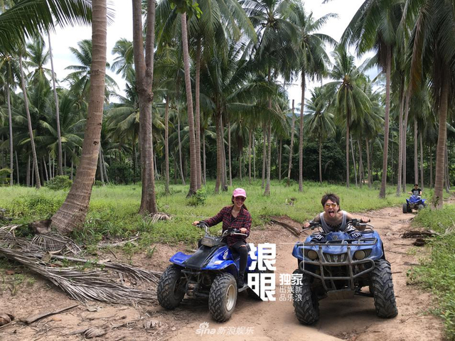 张玮和爱妻杨烨