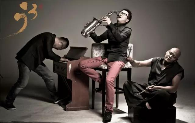 J3 Trio