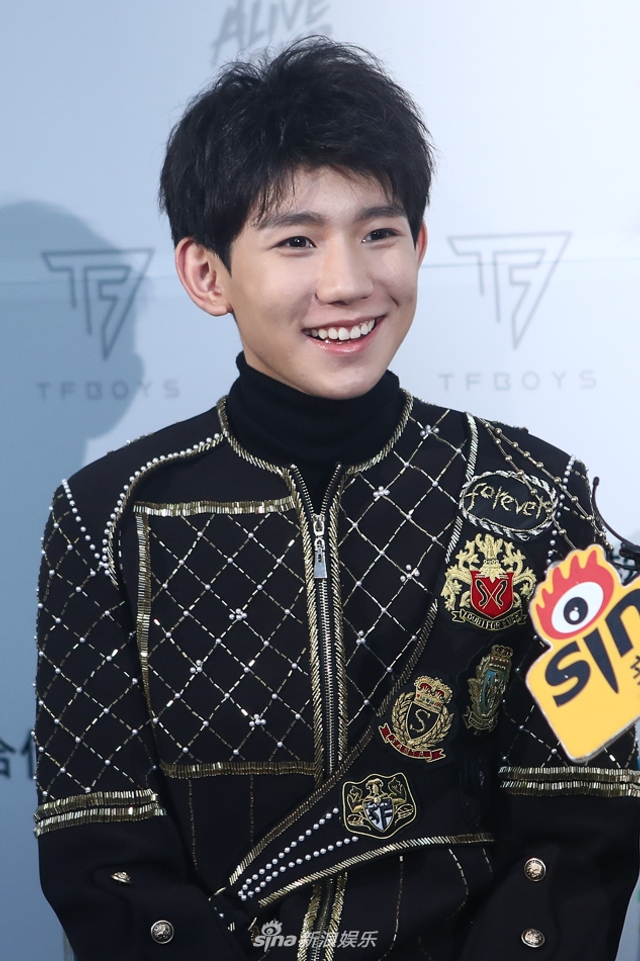 组图：成军4周年 TFBOYS三子谈成长与突破