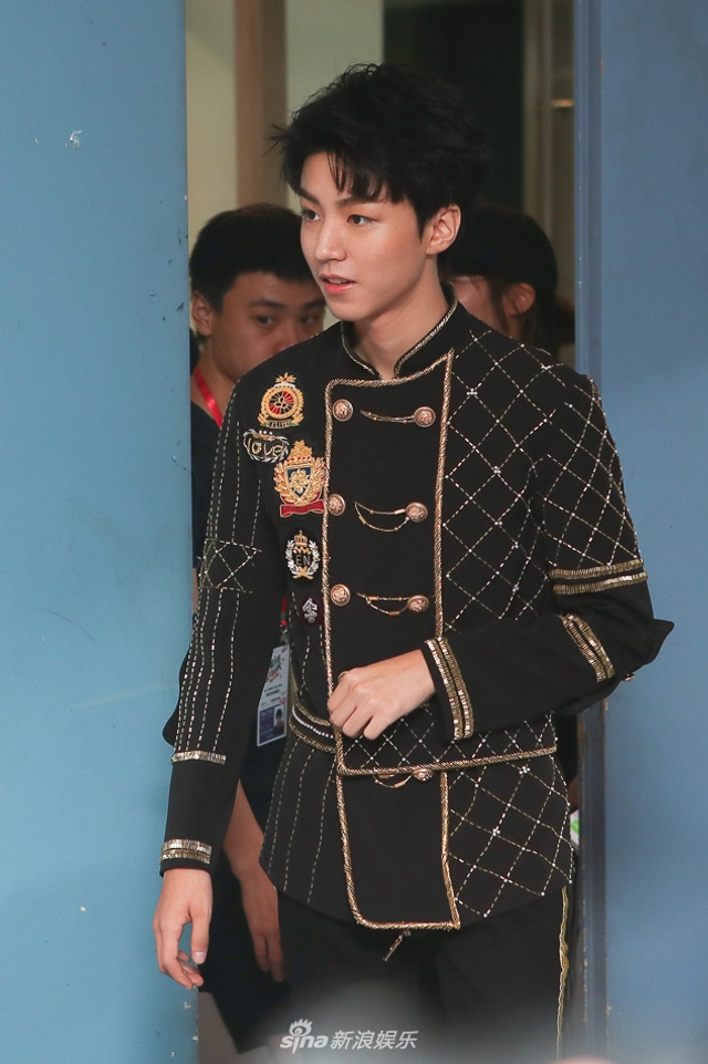 组图：成军4周年 TFBOYS三子谈成长与突破