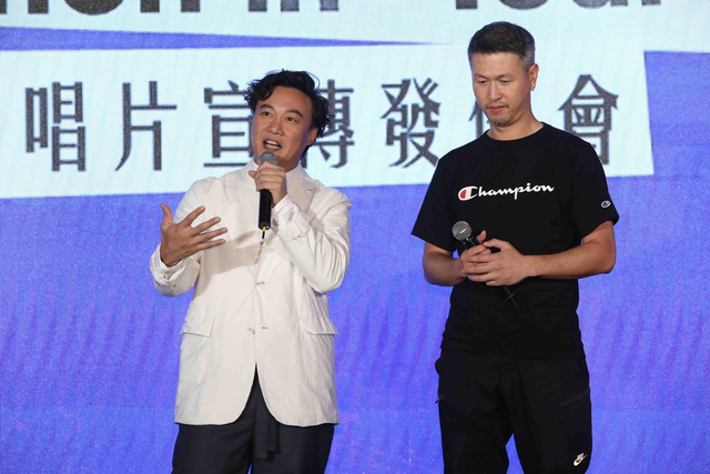 组图：陈奕迅举行专辑发布会 将展开全球宣传计划