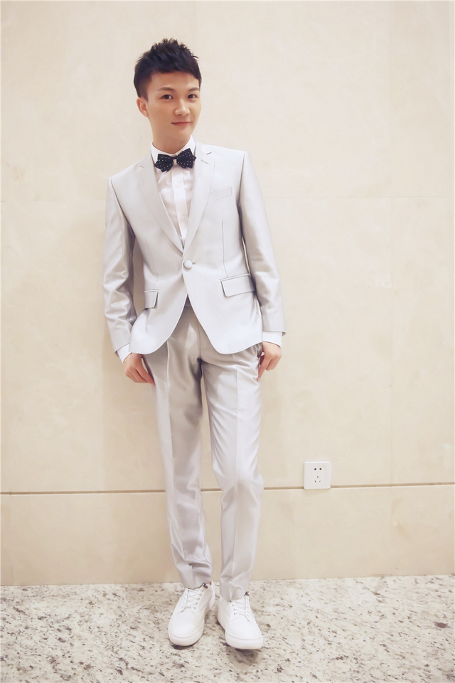 组图:周深助郭沁夺小组赛冠军 唯美合作《大鱼》