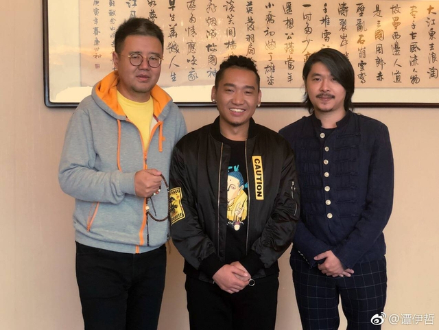 组图:扎西平措助力公益 出席活动唱《齐天》