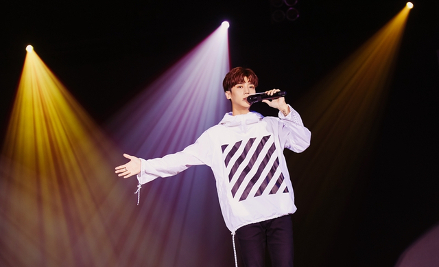 组图：毕书尽音乐分享会在广州举办 12月在小巨蛋开唱