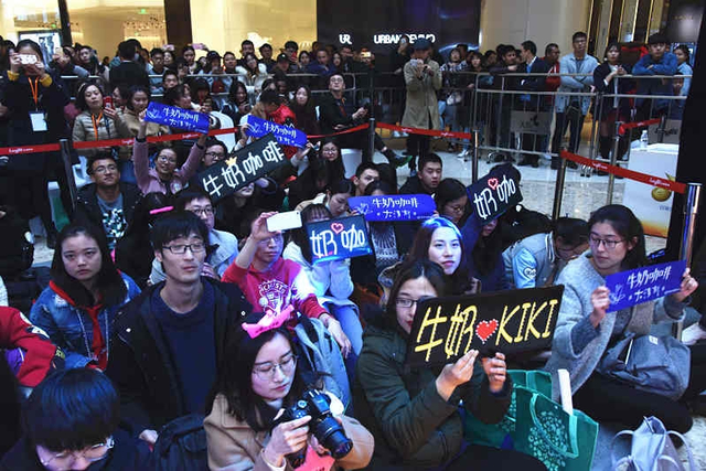 组图：MusicRadio“音乐面对面”在苏州落幕 金玟岐KIKI李炜献唱