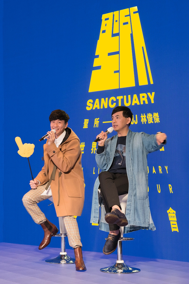 组图：林俊杰“圣所”巡回演唱会启动 时隔两年再开巡演