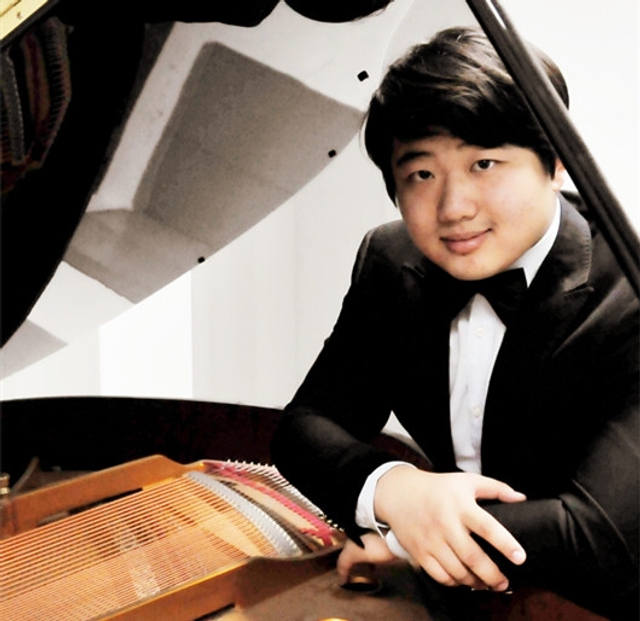 王泽南问鼎音乐金钟奖 感谢恩师戴玉强