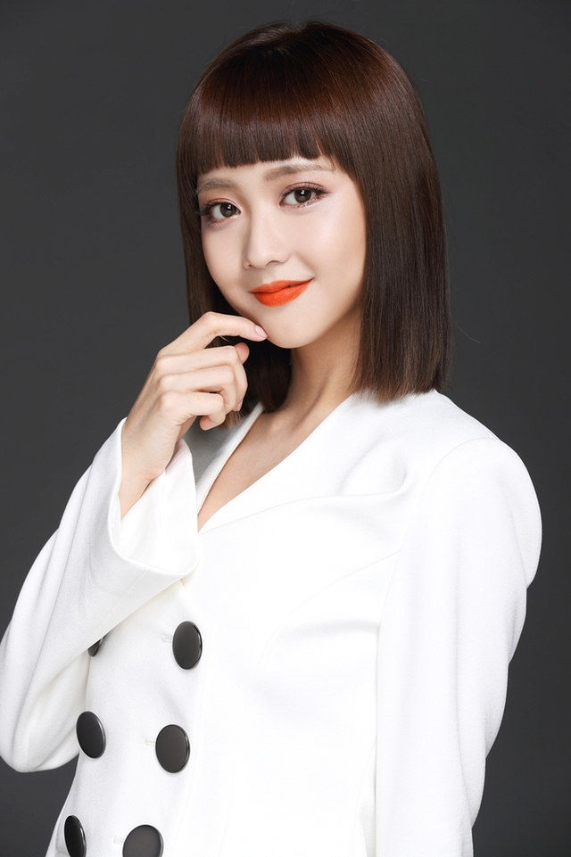 组图:KOGIRLS新曲《MAMAMA》MV上线 成员化身动感舞者