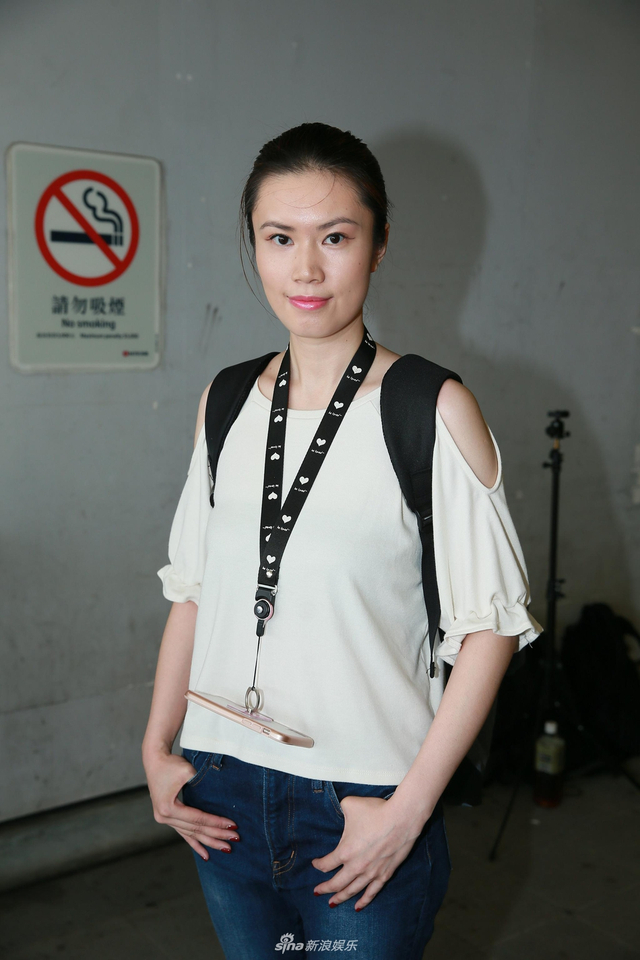 组图：港姐首轮面试质量参差 有清纯小妹妹也有阿姨秀身材