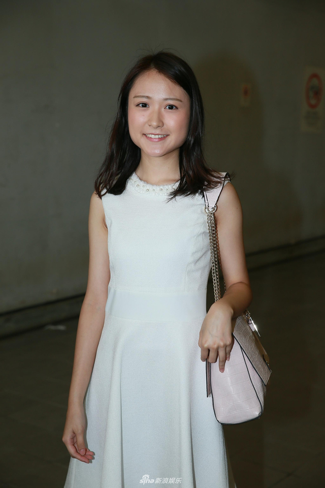 组图：港姐首轮面试质量参差 有清纯小妹妹也有阿姨秀身材