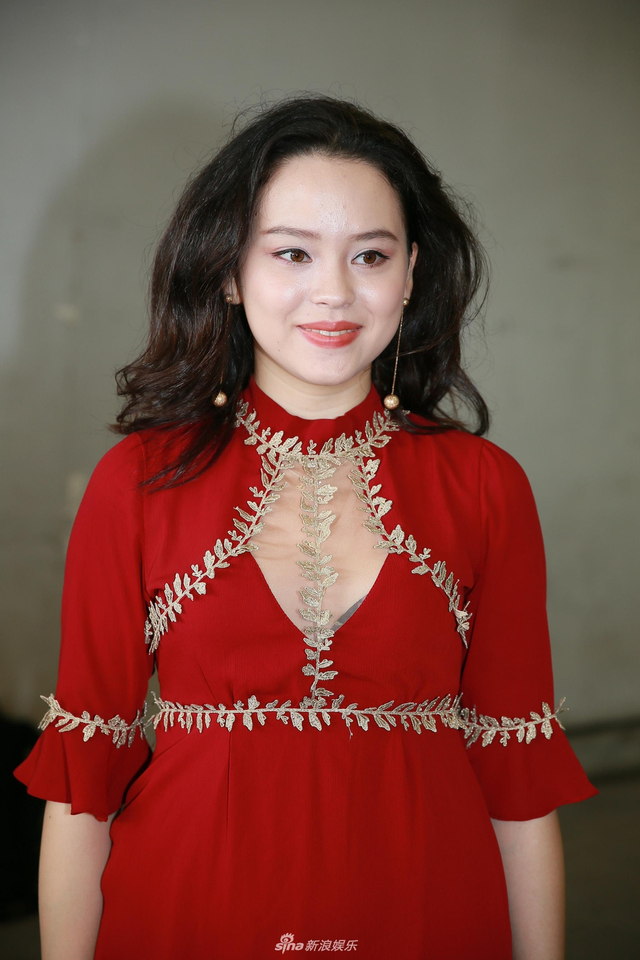 组图：港姐首轮面试质量参差 有清纯小妹妹也有阿姨秀身材