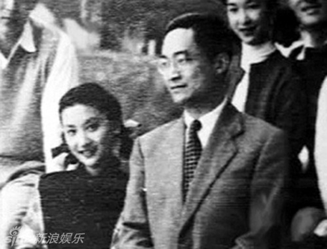 组图：金庸逝世享年94岁 音容笑貌犹在眼前