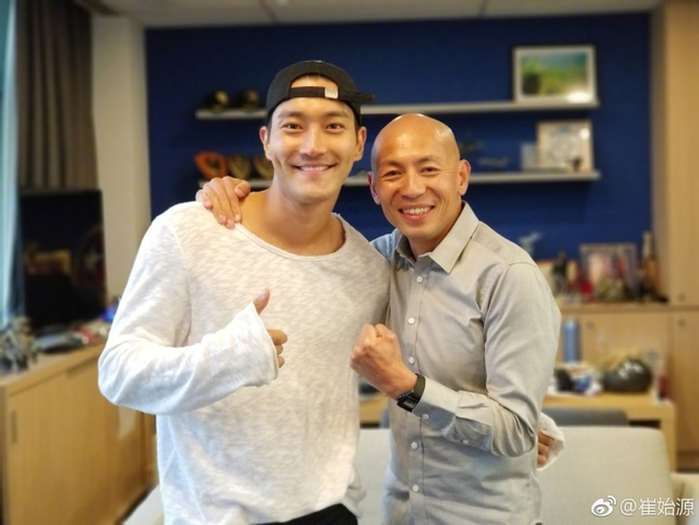 破风兄弟再合体!崔始源晒与彭于晏林超贤合照喊话窦骁