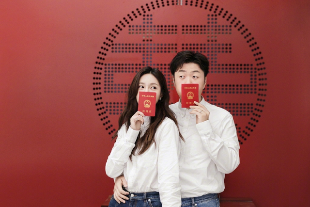组图：每天心动一点点！杜海涛沈梦辰结婚 九年爱情长跑好甜蜜