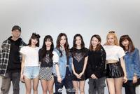 梦幻联动!杨颖与BLACKPINK后台合照曝光好养眼