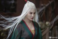 徐冬冬晒古装造型 自称史上最肥最凶的白发魔女