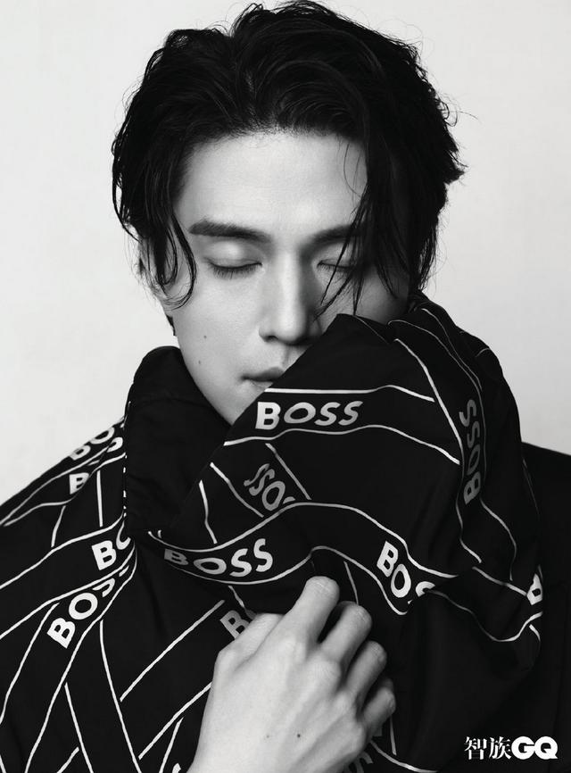 40岁李栋旭登中国版《GQ》 小鹿眼迷离温柔动人_新浪图片