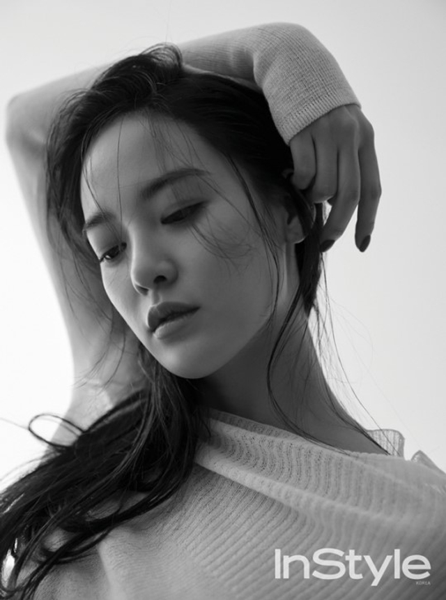 韩星李珠妍披薄纱拍写真 美腿若隐若现清纯诱惑