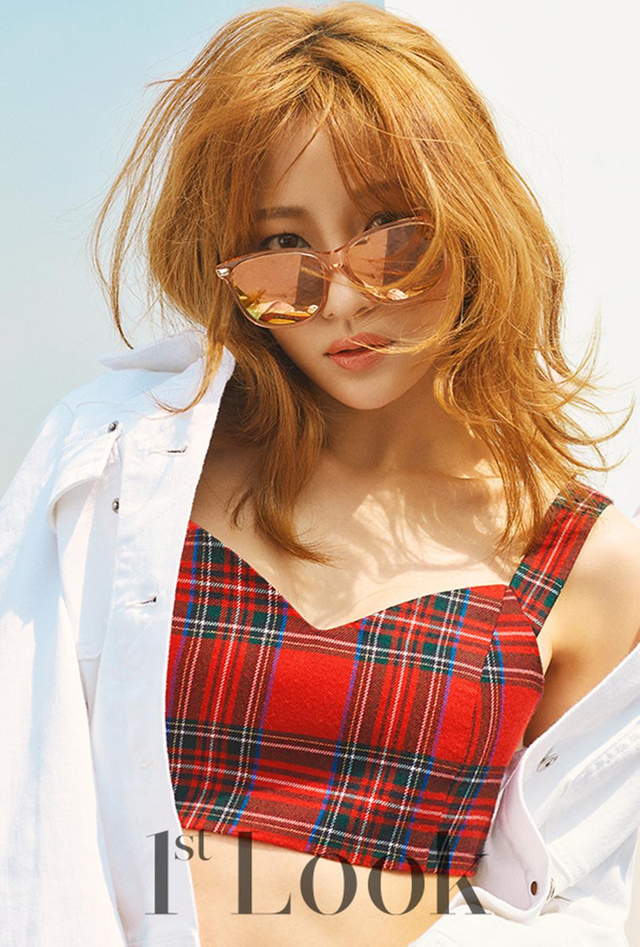 exid成员hani登时尚杂志 暖春气息俏皮秀纤腰_新浪图片