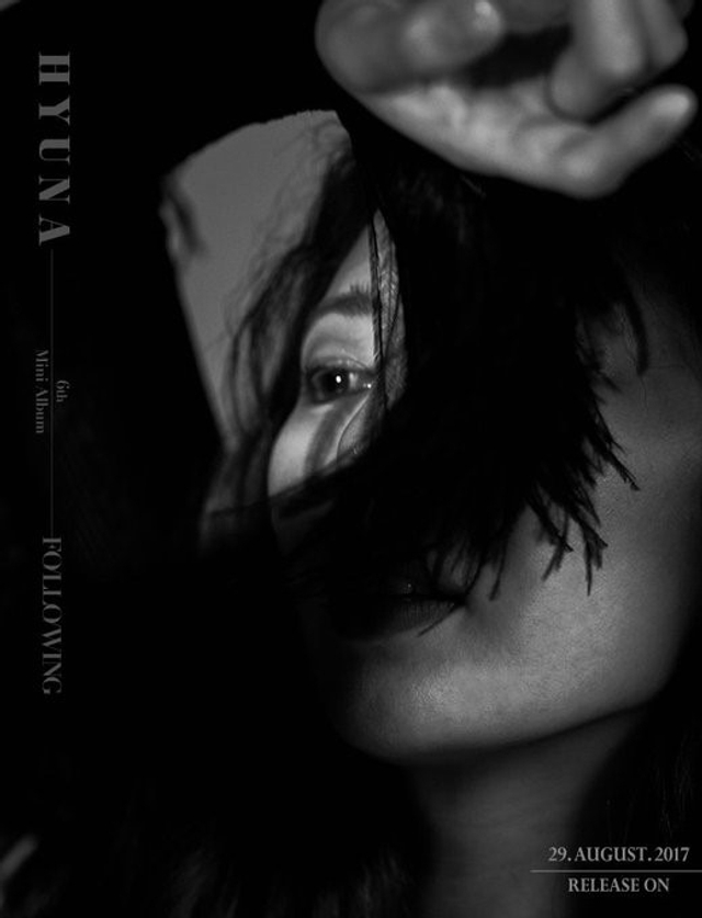 组图：泫雅新专预告照再公开 黑白魅惑演绎别样性感