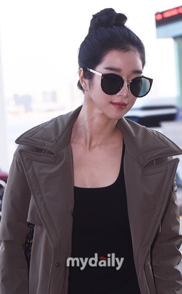 韩国女艺人徐艺智为拍摄杂志写真而从仁川机场启程飞往了澳大利亚悉尼