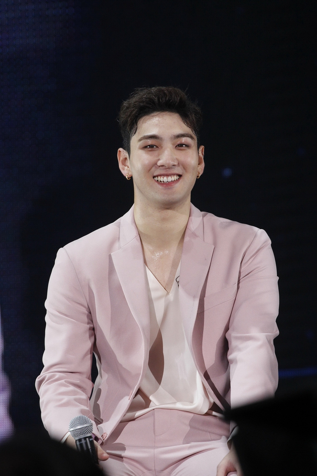 姜东昊(Kang Dong Ho)