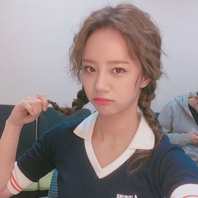 girls day李惠利晒自拍 海边玩耍可爱清纯