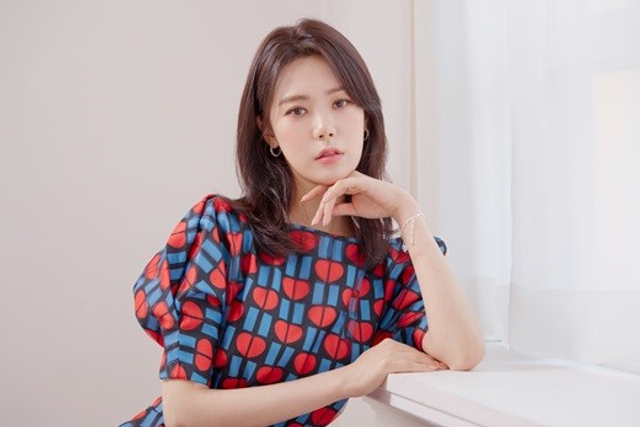 韩星朴秀雅受访谈新剧《无理的李英爱》_新浪图片