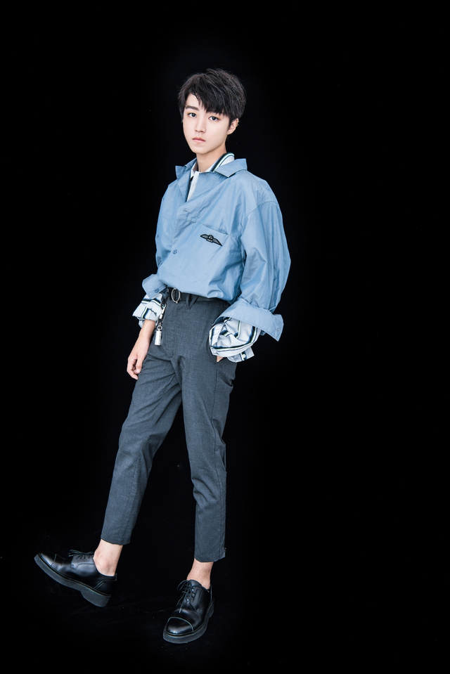 王俊凯的生日照片 w640slw.jpg