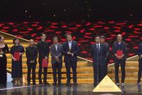 《大江大河》《小欢喜》等摘飞天奖 何冰秦海璐封视帝后