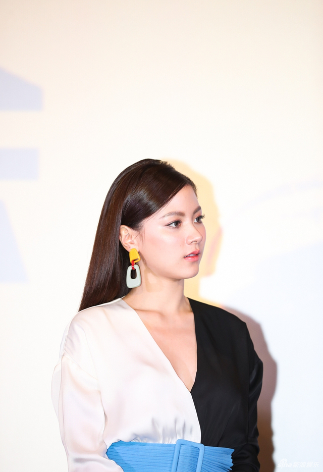 《友情以上》北京首映 《初恋》女主"小水"亮相_新浪图片