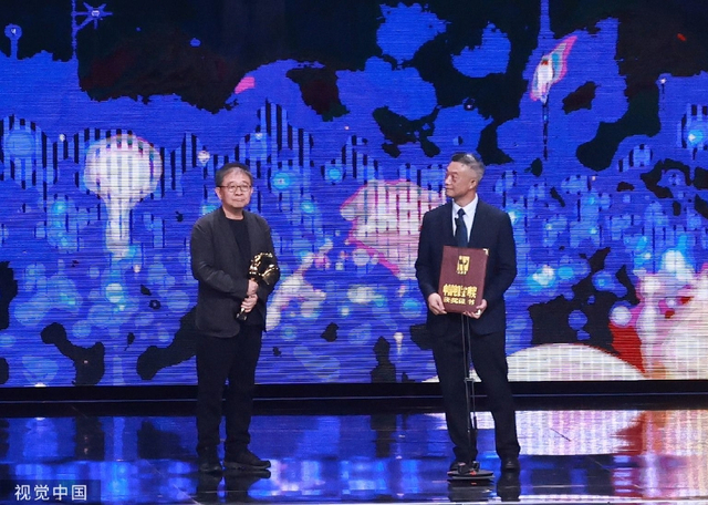 组图：第35届金鸡奖各奖项出炉 朱一龙获影帝奚美娟获影后