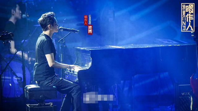 组图：《我是唱作人》舞台照曝光！王源毛不易等深情演唱超投入