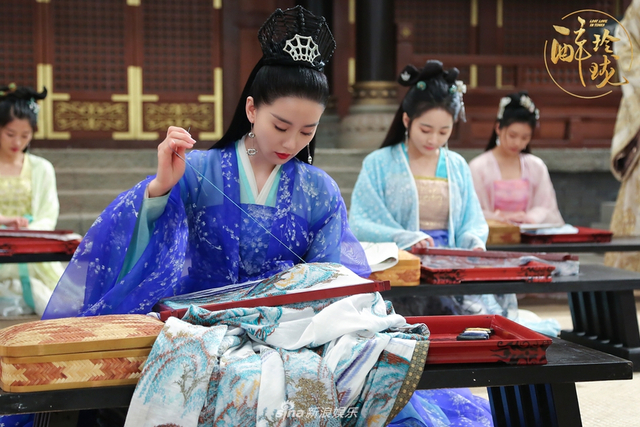 30 09:19:30 新浪娱乐 摘要:《醉玲珑》已然跳出以往电视剧中以心机