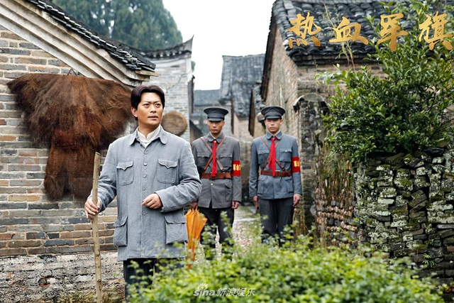 组图：《热血军旗》即将收官 铁血雄师凝聚钢铁力量