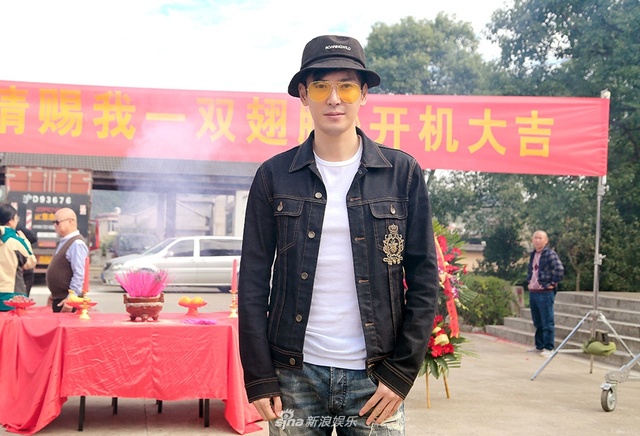 韩栋腹黑反派身份成谜