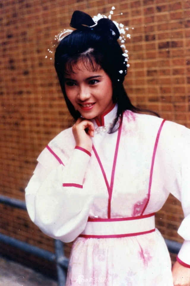 组图：蓝洁瑛去世作品盘点 曾出演《大话西游》《大时代》等