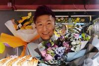 陈羽凡44岁庆生现场曝光 场地简陋不见胡海泉