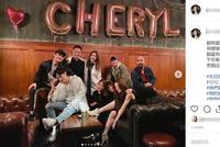 “败犬女王”杨谨华庆生办Party 林心如素颜现身稳坐C位