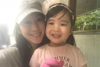 41岁许慧欣近照曝光 与女儿幸福合照状态超好