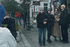 《花少5》路透曝光 迪丽热巴秦岚秦海璐王安宇被偶遇