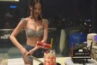 酒池肉林!李云迪女徒弟李元玲生日办泳池派对身材火辣